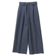 ベルトワイトパンツ