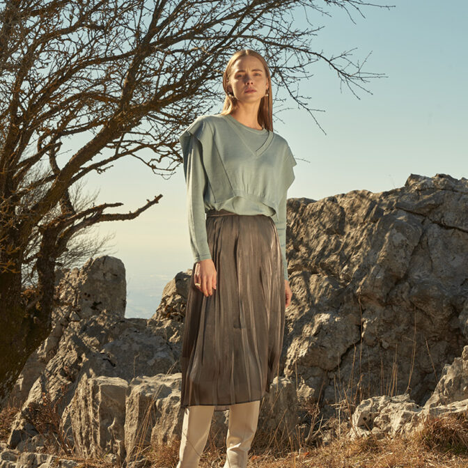 レイヤードニット