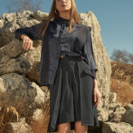 襟ギャザーシャツ